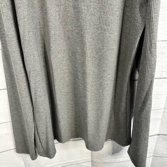 Halogen Womens Ribbed Turtleneck Pullover Sweater Gray size Medium - Picture 4 of 9